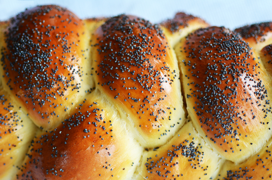 challah bread