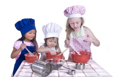 KidsintheKitchen,CookingKids,FindingUtensils